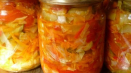 8 Nejlepších receptů na nakládanou cuketu se zelím na zimu