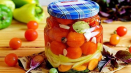 Recepty na nakládaná rajčata se sladkou paprikou na zimu