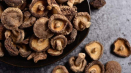 Způsoby přípravy sušené shiitake