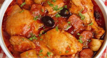 15 Receptů krok za krokem na zeleninový guláš na zimu se sterilizací i bez ní