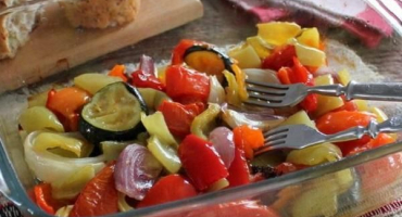 4 Jednoduché recepty na zavařování pečené zeleniny na zimu