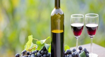 Nejlepší recept na domácí výrobu vína z moldavských hroznů