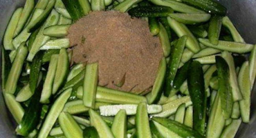 Okurky s hořčicí - letní nálada v zimě