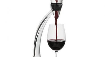 Vlastnosti nasycení vína kyslíkem, proč jsou potřeba provzdušňovače a jejich typy