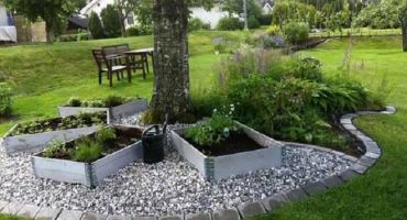 Klady a zápory francouzských postelí a pravidla kutilské výroby