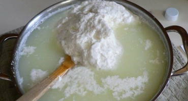 Proč mléko kysele?