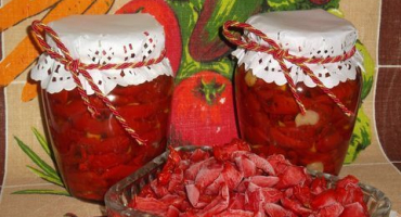Recept na vaření sušených rajčat na zimu v sušičce zeleniny