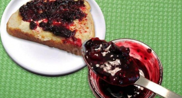 Recepty z ostružinového želé na zimu bez želatiny