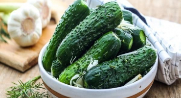 Top 10 receptů na různé okurky a rajčata na zimu