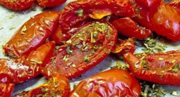 Top 4 způsoby, jak vařit sušené papriky na zimu doma